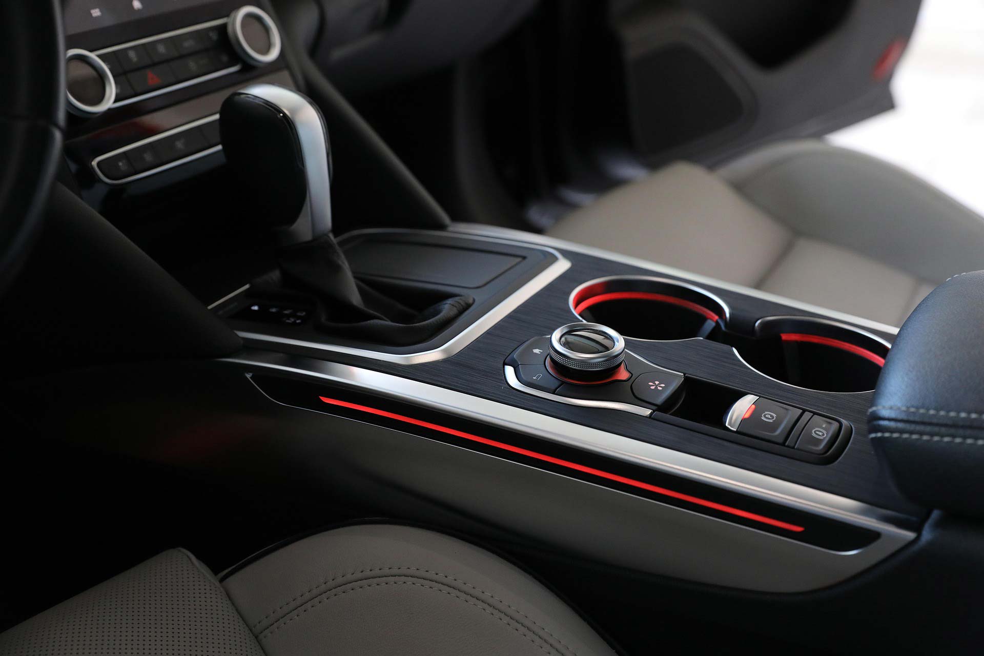 En bilaffär med Trygghet, kvalitet och personlig service